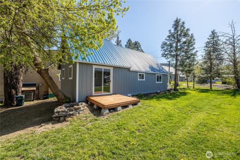 132 Whitman Street Leavenworth WA 98826