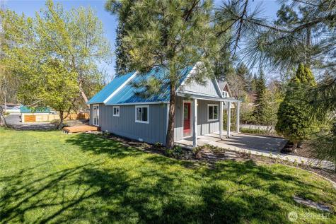 132 Whitman Street Leavenworth WA 98826