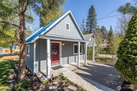 132 Whitman Street Leavenworth WA 98826