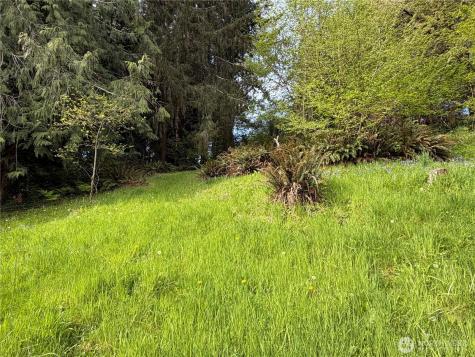 2833 Wishkah Road Aberdeen WA 98520