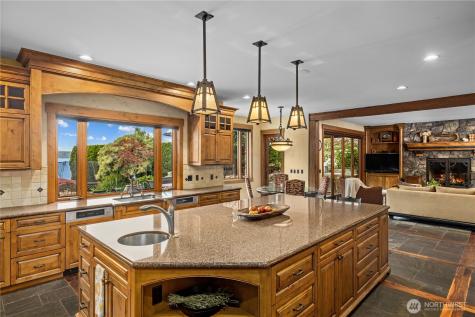 3607 E Lake Sammamish Shore Lane NE Sammamish WA 98074
