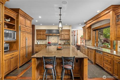 3607 E Lake Sammamish Shore Lane NE Sammamish WA 98074