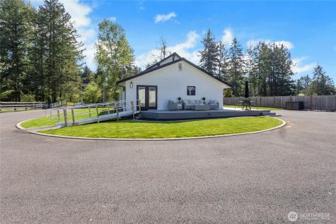 15420 62nd Avenue E Puyallup WA 98375