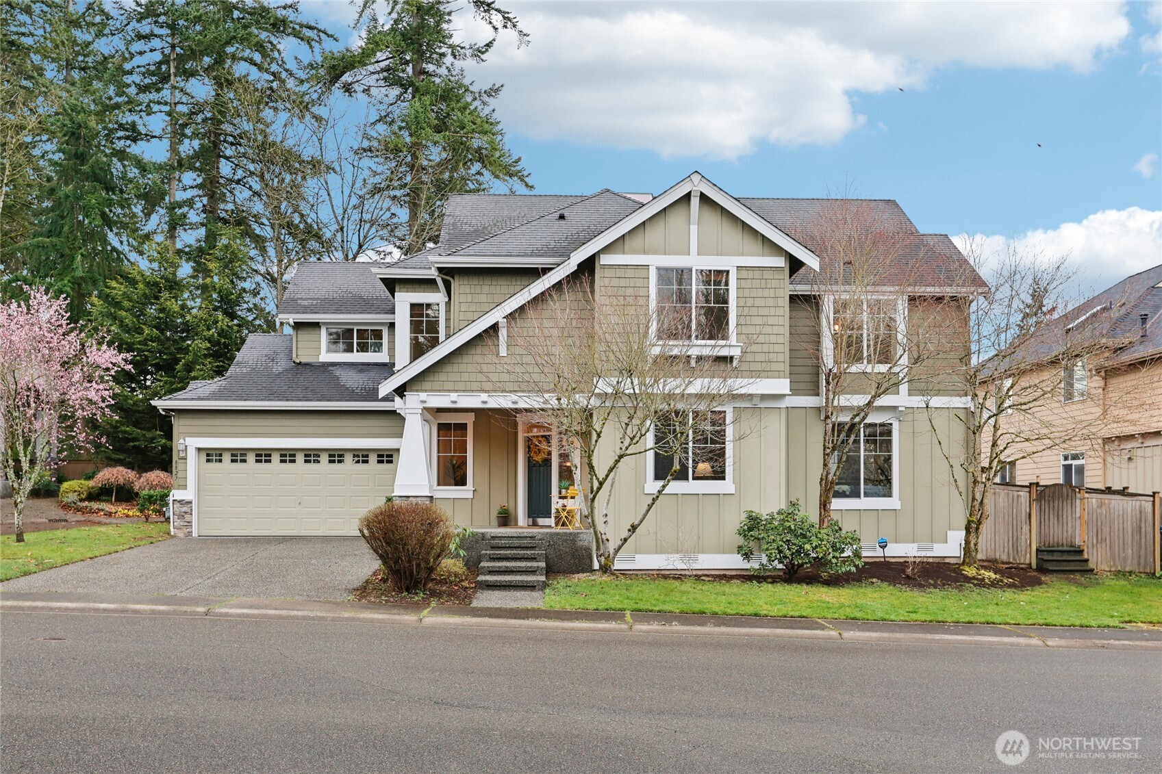 8827 NE 148th Place Kenmore WA 98028