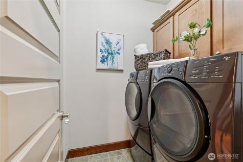 8827 NE 148th Place Kenmore WA 98028