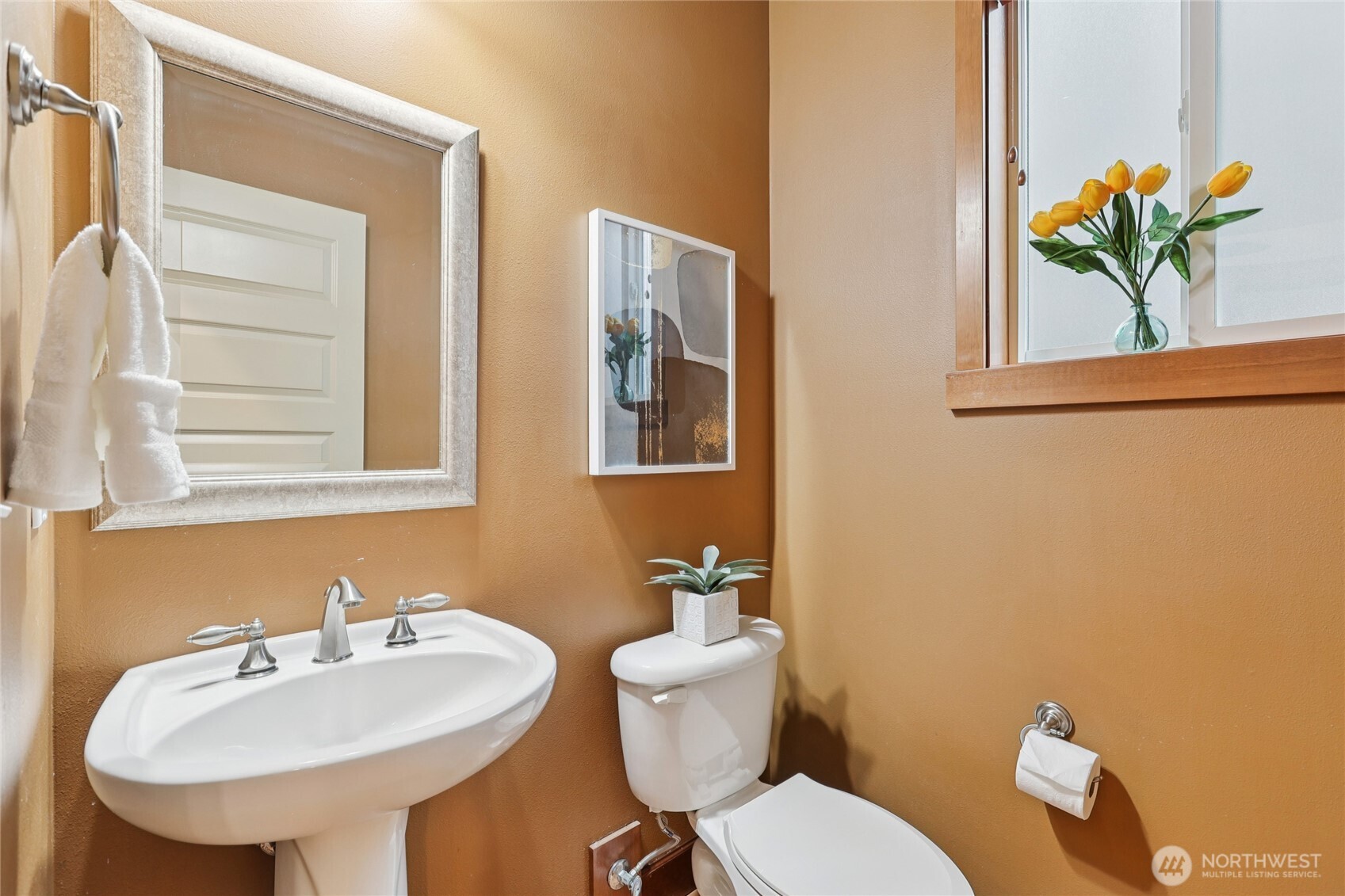 8827 NE 148th Place Kenmore WA 98028
