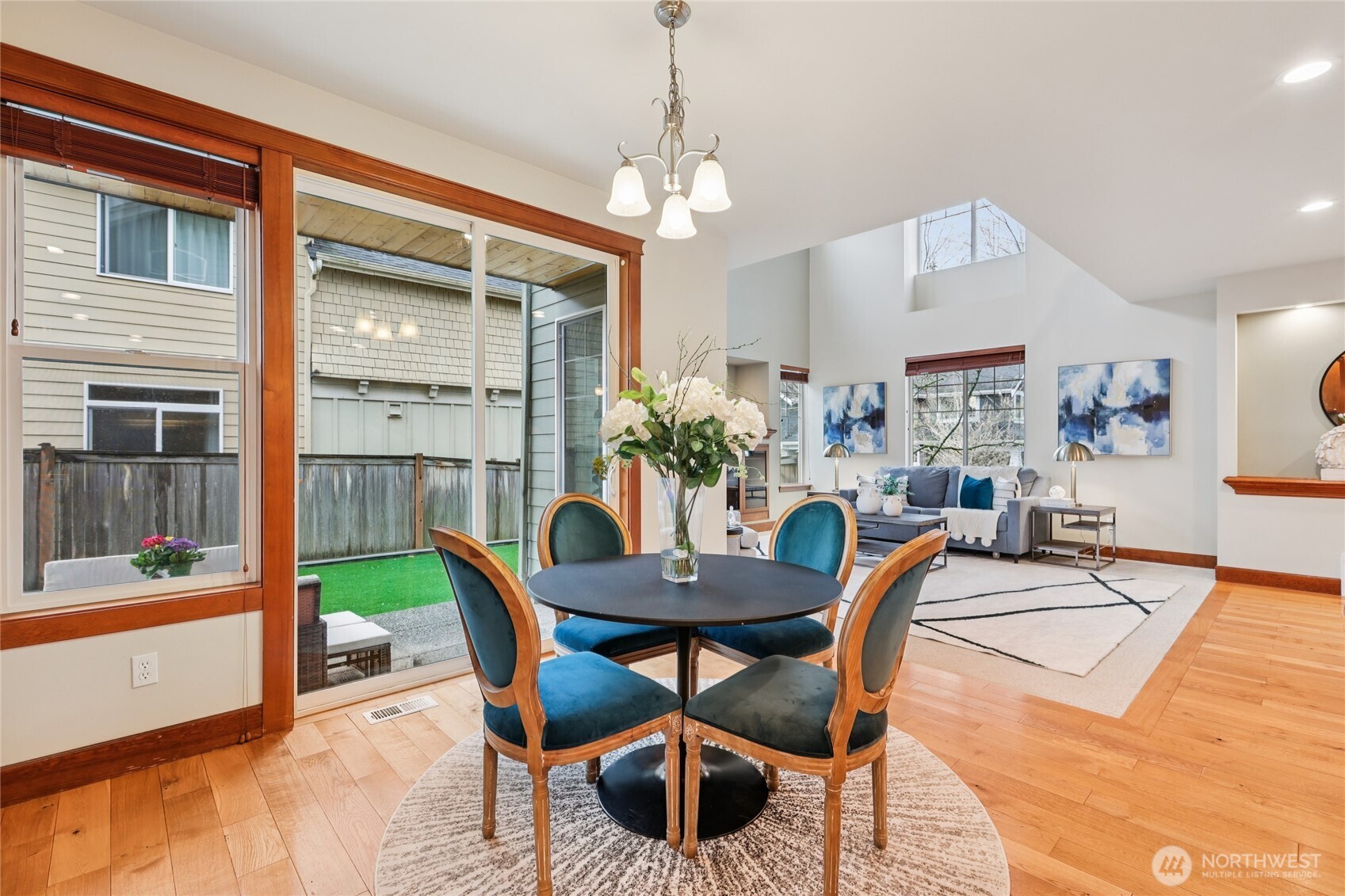 8827 NE 148th Place Kenmore WA 98028