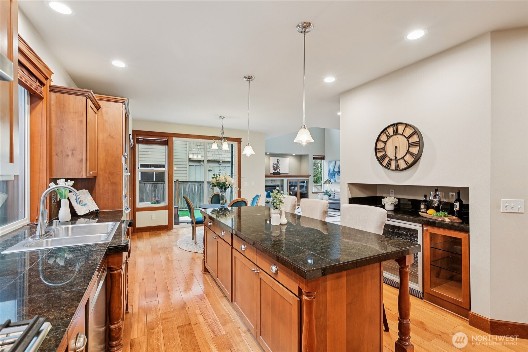 8827 NE 148th Place Kenmore WA 98028