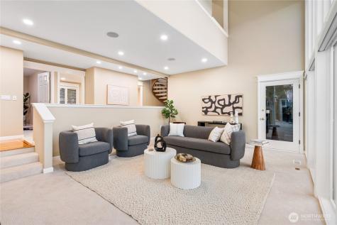 106 Cascade Key Bellevue WA 98006