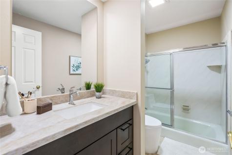 106 Cascade Key Bellevue WA 98006