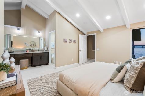 106 Cascade Key Bellevue WA 98006