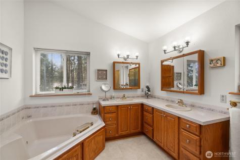 91 E Franjo Beach Drive Shelton WA 98584