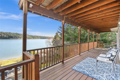 91 E Franjo Beach Drive Shelton WA 98584