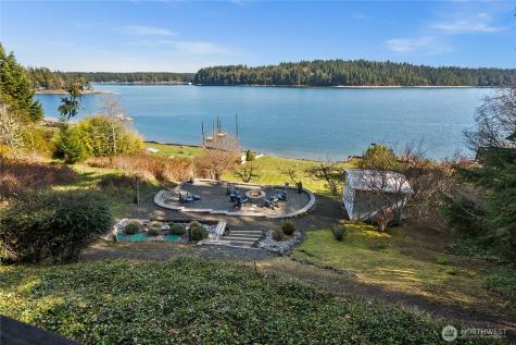 91 E Franjo Beach Drive Shelton WA 98584