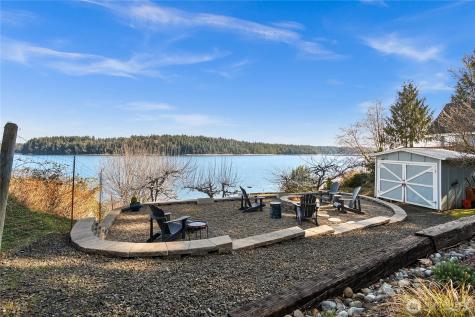 91 E Franjo Beach Drive Shelton WA 98584
