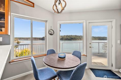 91 E Franjo Beach Drive Shelton WA 98584