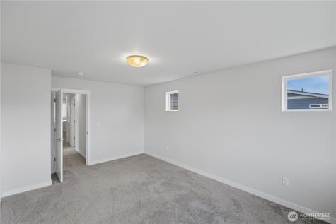 13319 96th Avenue Ct E Puyallup WA 98373