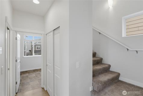 13319 96th Avenue Ct E Puyallup WA 98373