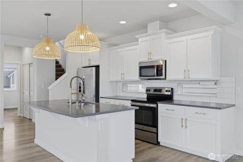 13319 96th Avenue Ct E Puyallup WA 98373