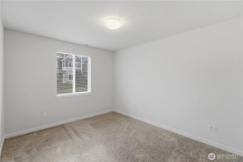 13319 96th Avenue Ct E Puyallup WA 98373
