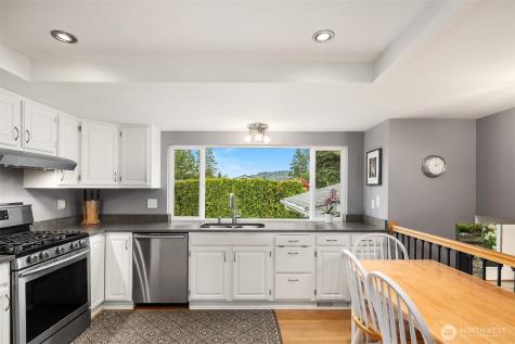 7388 126th Place SE Newcastle WA 98056