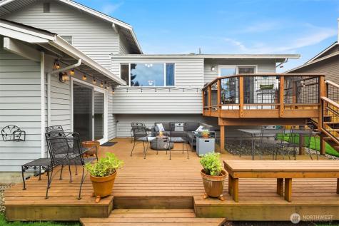 7388 126th Place SE Newcastle WA 98056