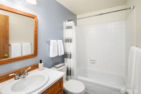 7388 126th Place SE Newcastle WA 98056
