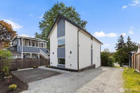 4230 Graham Street Seattle WA 98118