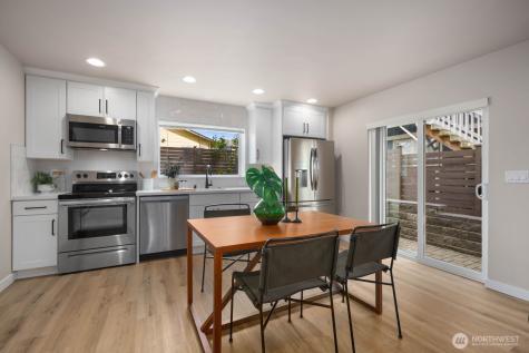 4230 Graham Street Seattle WA 98118