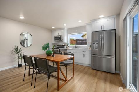 4230 Graham Street Seattle WA 98118