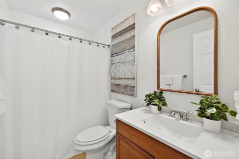 3415 24th Avenue W Seattle WA 98199