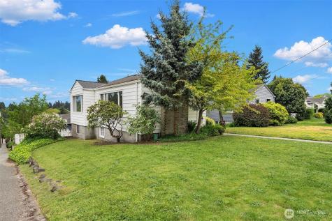 8622 17th Avenue NE Seattle WA 98115