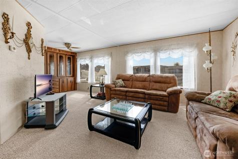 1415 SE 84th Street W Everett WA 98208