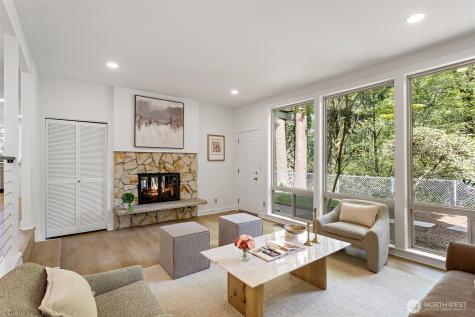 4800 152nd Place SE Bellevue WA 98006