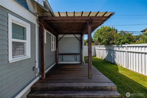 1506 12th Street Anacortes WA 98221