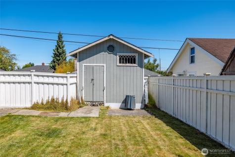 1506 12th Street Anacortes WA 98221