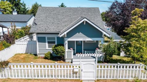 1506 12th Street Anacortes WA 98221