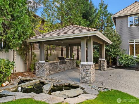 2330 279th Drive SE Sammamish WA 98075