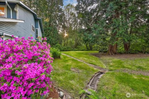3733 221st Avenue SE Sammamish WA 98075