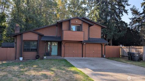8904 158TH Puyallup WA 98375