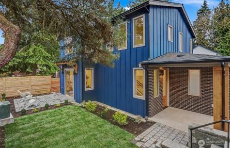 11247 108th Avenue NE Kirkland WA 98033