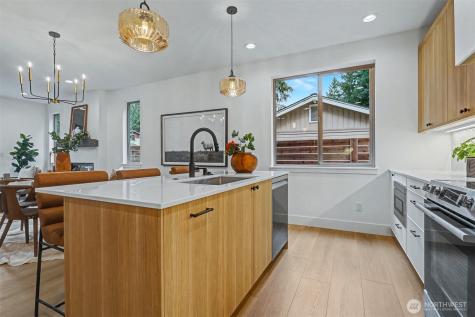 11247 108th Avenue NE Kirkland WA 98033