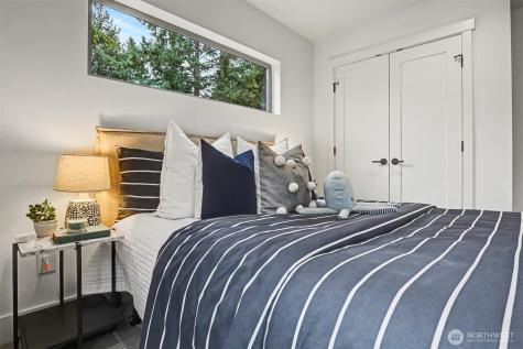 11247 108th Avenue NE Kirkland WA 98033