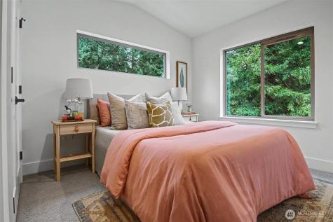 11247 108th Avenue NE Kirkland WA 98033