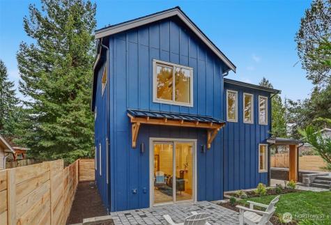 11247 108th Avenue NE Kirkland WA 98033