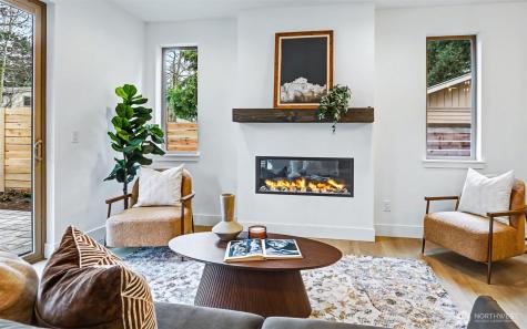 11247 108th Avenue NE Kirkland WA 98033