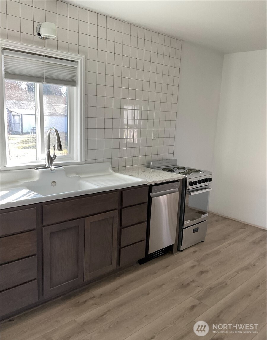 212 E Sixth Street Waitsburg WA 99361