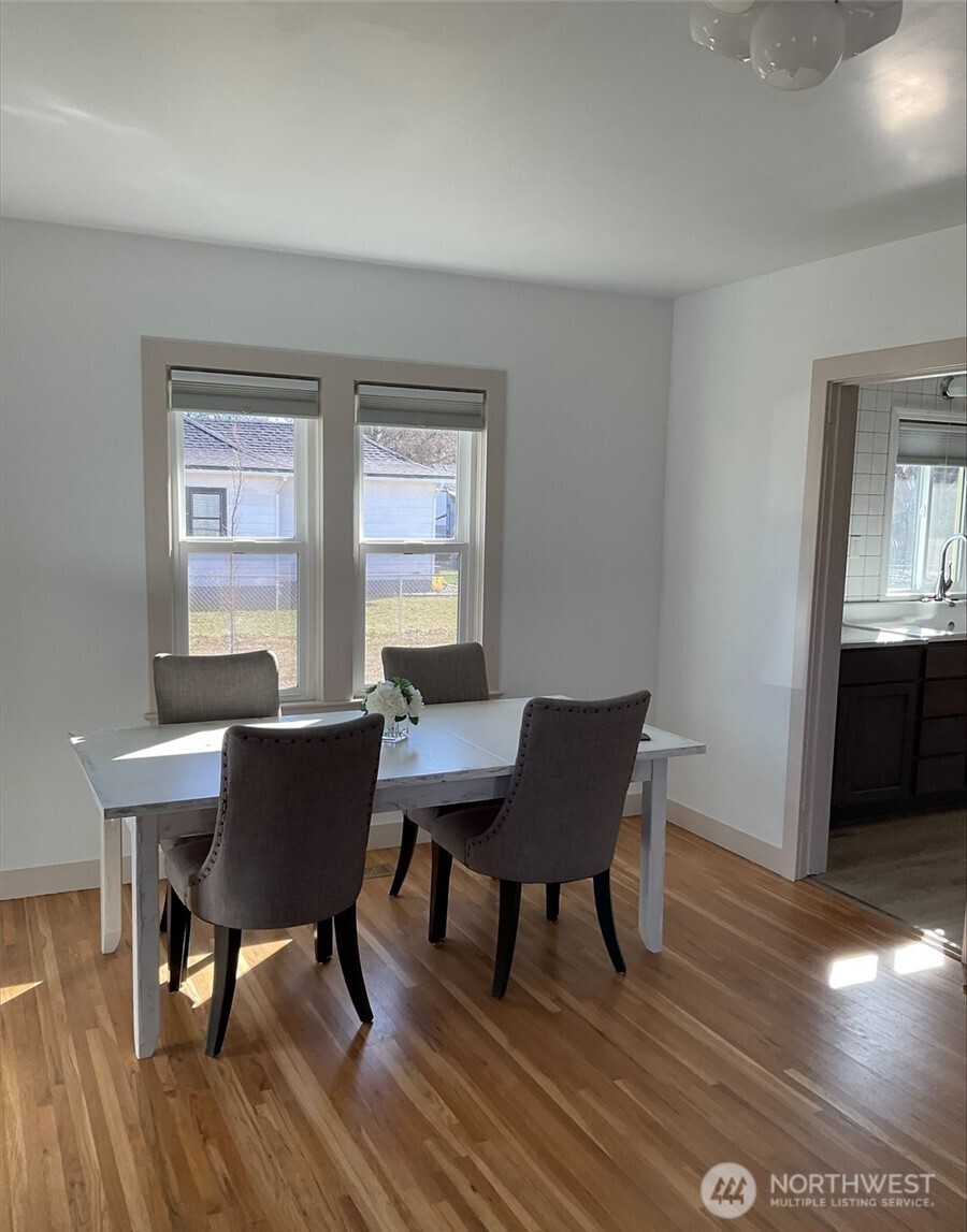 212 E Sixth Street Waitsburg WA 99361