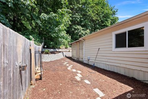 16300 State Highway 305 NE Poulsbo WA 98370