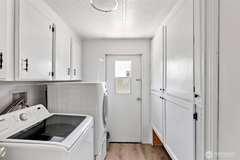 16300 State Highway 305 NE Poulsbo WA 98370